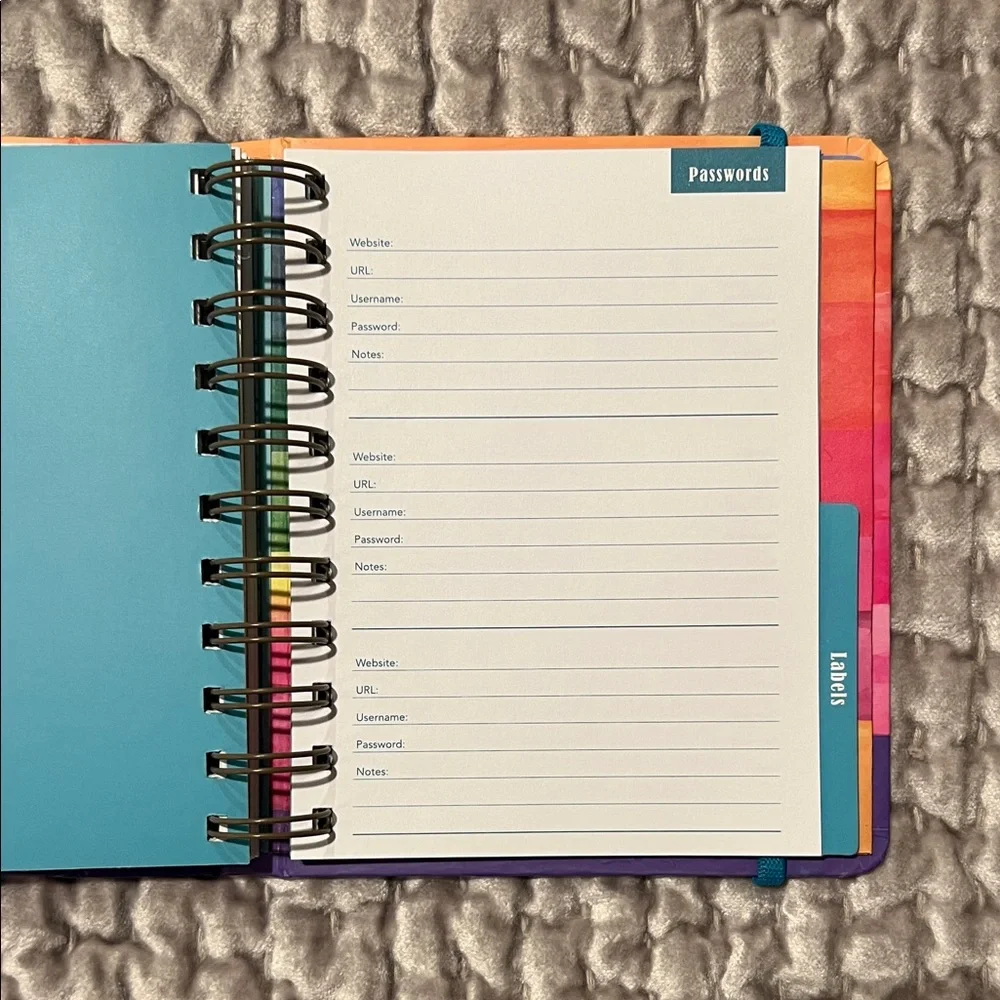 Address Book - Picture 5 of 6